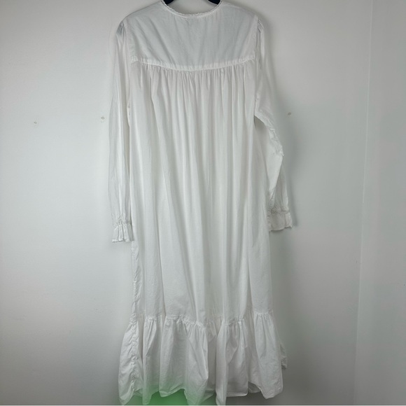 Go Softly Women’s Nightgown Size Medium White Large Prairie Peasant Grandmacore - Picture 2 of 7